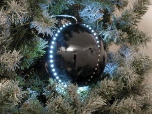 EUROPALMS LED Snowball 8cm, schwarz 5x