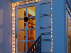 80er LED-Lichterkette Kugeln- VPE: 1