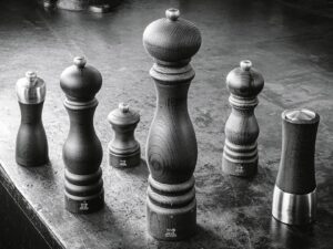 PEUGEOT Pfeffermühle 'Paris' Graphite