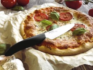 KYOCERA Keramik-Obst- / Gemüsemesser