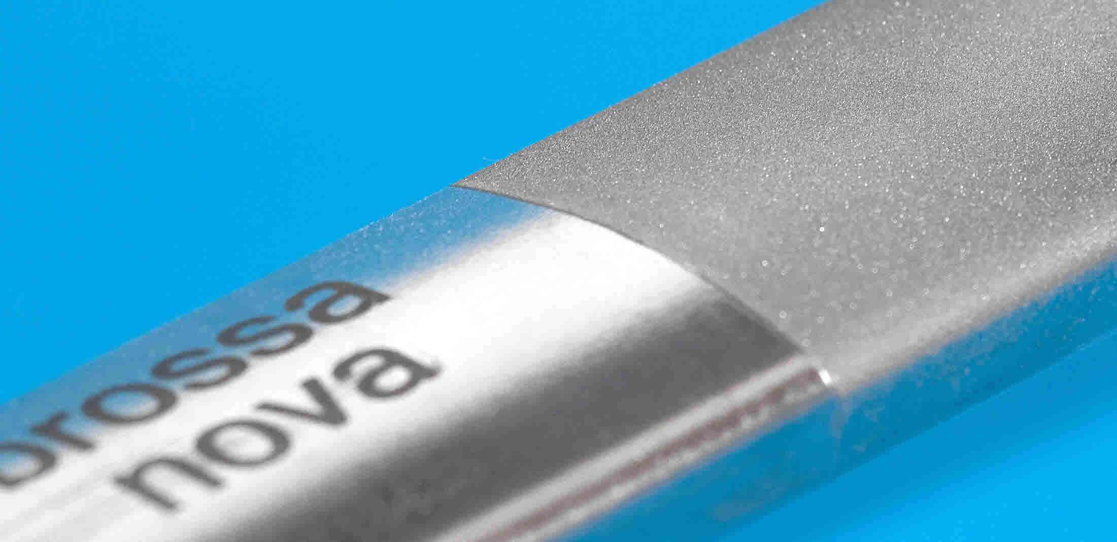 Brossa Nova +1 Hybrid-Spülbürste, KÜCHENMESSER SCHÄRFT MAN NASS - AM BESTEN GLEICH BEIM SPÜLEN – Bild 3